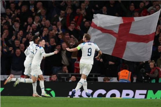 英格兰决定晋级 丹麦险胜欧洲预选赛