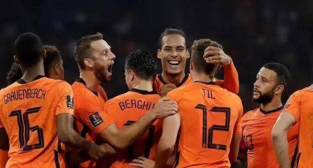 2024年欧洲杯预选赛B组一场焦点战，由荷兰男足客场对阵爱尔兰