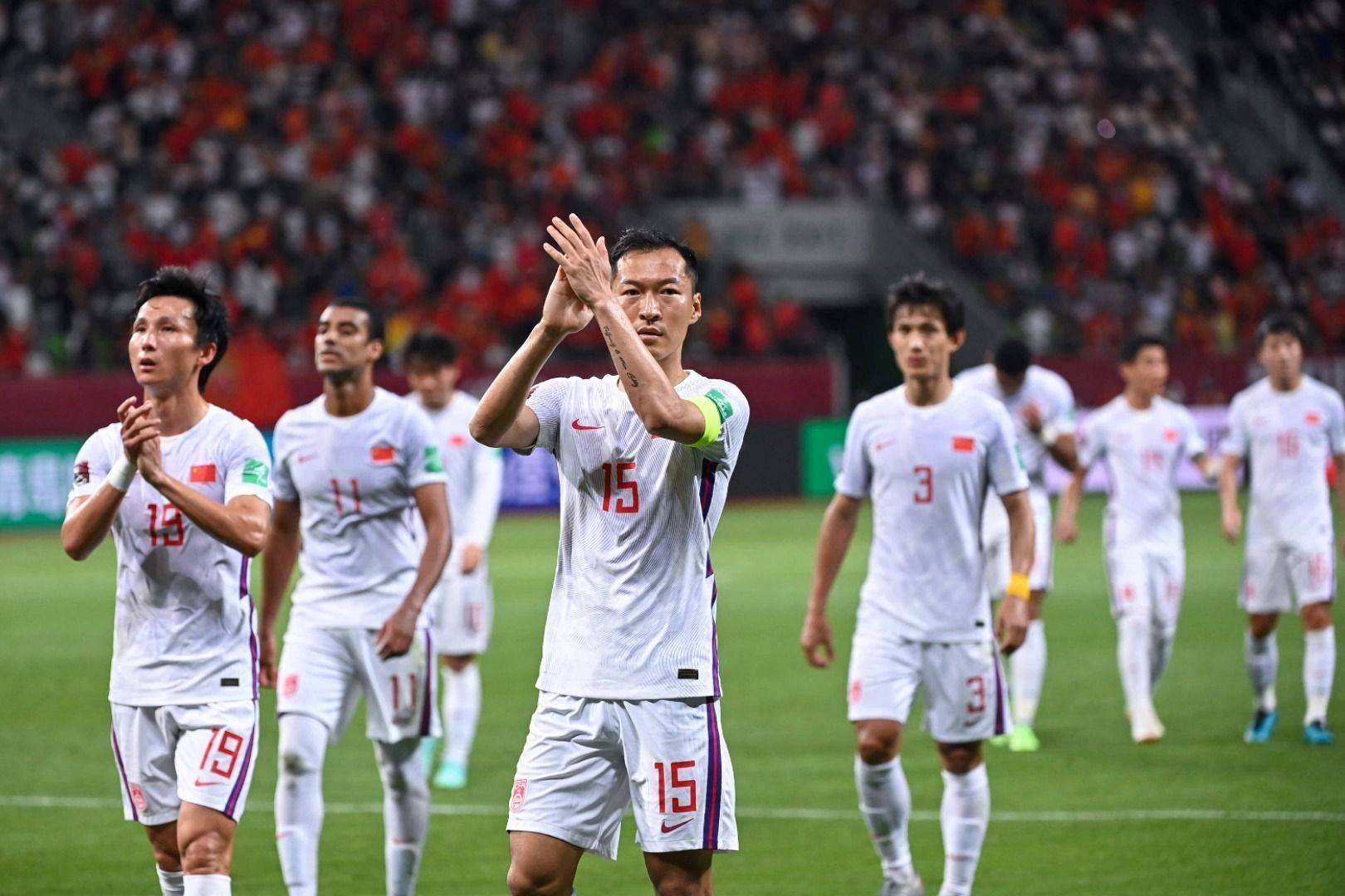 【九球体育】亚洲杯最新积分榜，国足乌兹比克斯坦第二，赢黎巴嫩提前出线