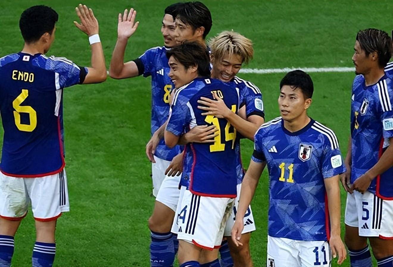 【九球体育】一场精彩的亚洲杯比赛！日本4-2越南 南野拓实双响 国足望尘莫及