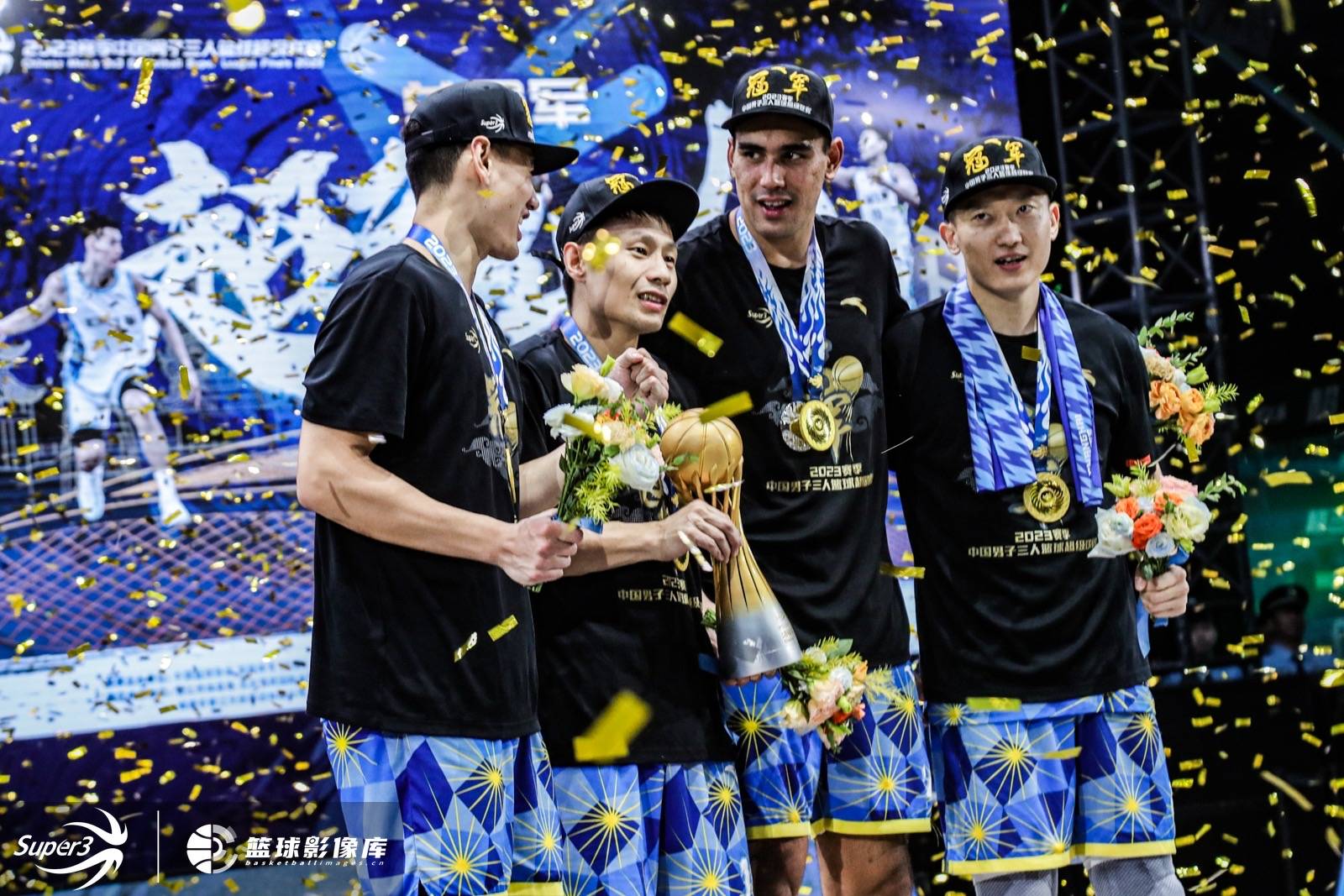 【九球体育】上海久事队获2023赛季超三联赛总冠军 温亚德FMVP